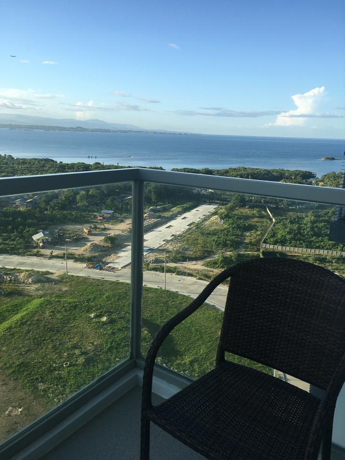 Mactan Newtown Seaview At One Pacific Residence ماكتان المظهر الخارجي الصورة